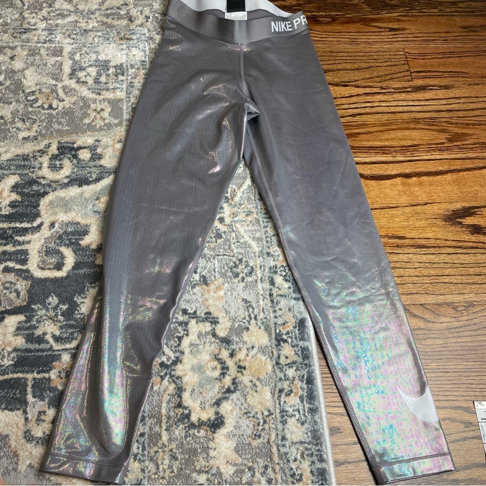 Nike Pro XS Holographic Gray Leggings